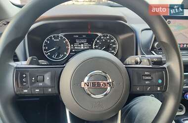 Позашляховик / Кросовер Nissan Rogue 2021 в 