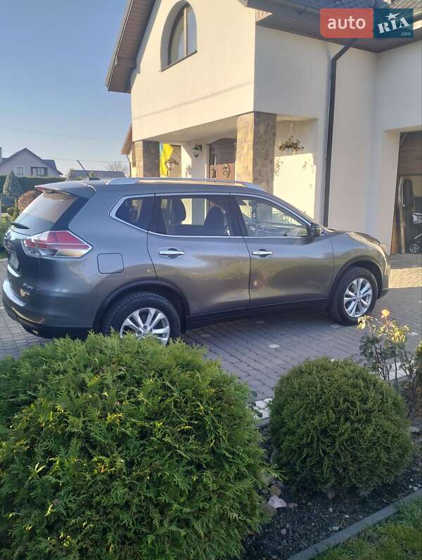 Nissan Rogue 2015