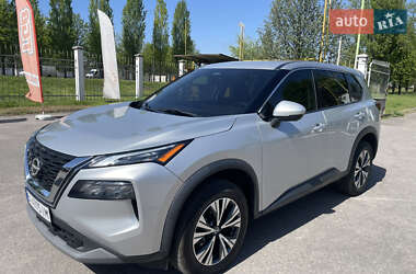 Позашляховик / Кросовер Nissan Rogue 2021 в 