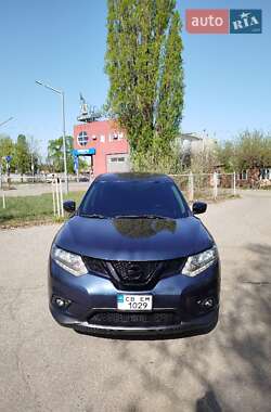 Внедорожник / Кроссовер Nissan Rogue 2014 в 