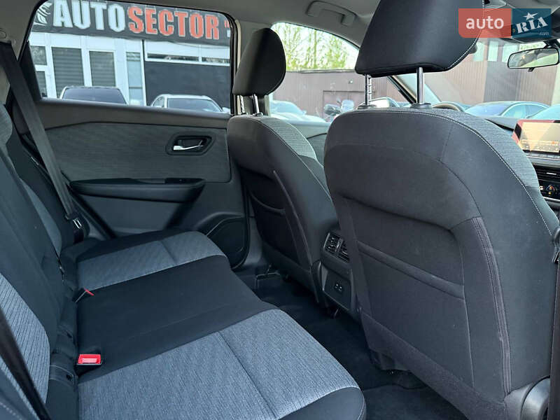 Внедорожник / Кроссовер Nissan Rogue 2021 в Харькове