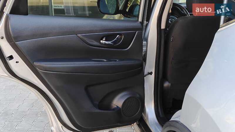 Внедорожник / Кроссовер Nissan Rogue 2019 в Одессе