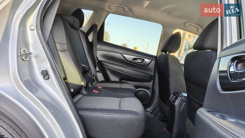 Внедорожник / Кроссовер Nissan Rogue 2019 в Одессе