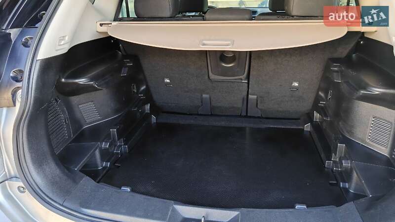 Внедорожник / Кроссовер Nissan Rogue 2019 в Одессе