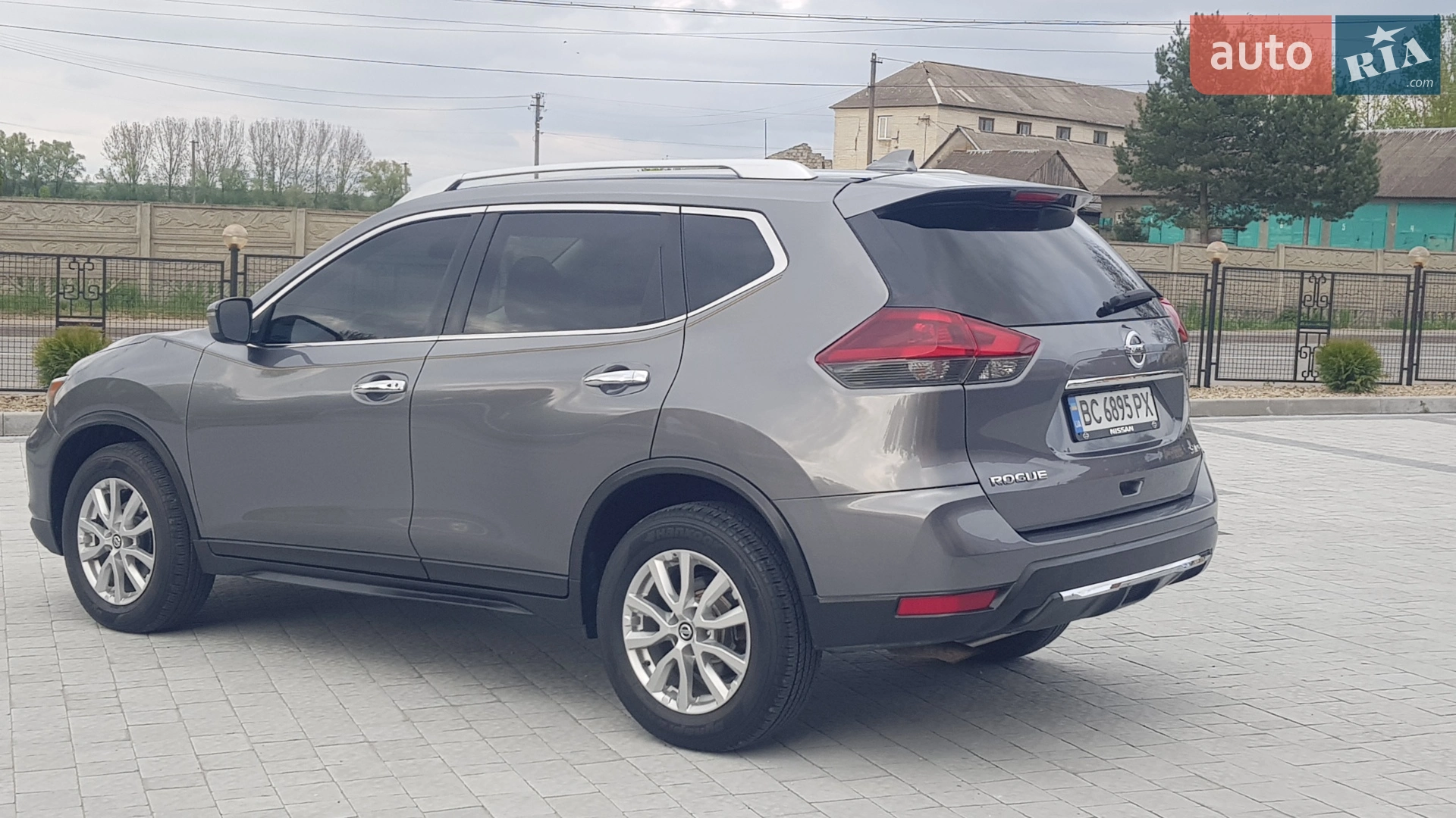 2017 Nissan Rogue - мініатюра 8