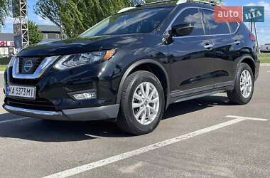 Внедорожник / Кроссовер Nissan Rogue 2017 в 