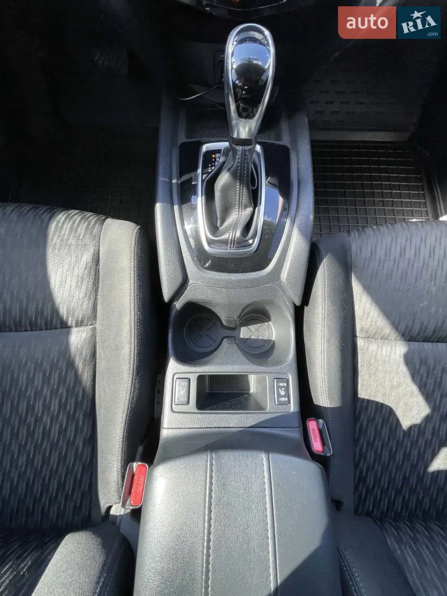 2017 Nissan Rogue - мініатюра 36