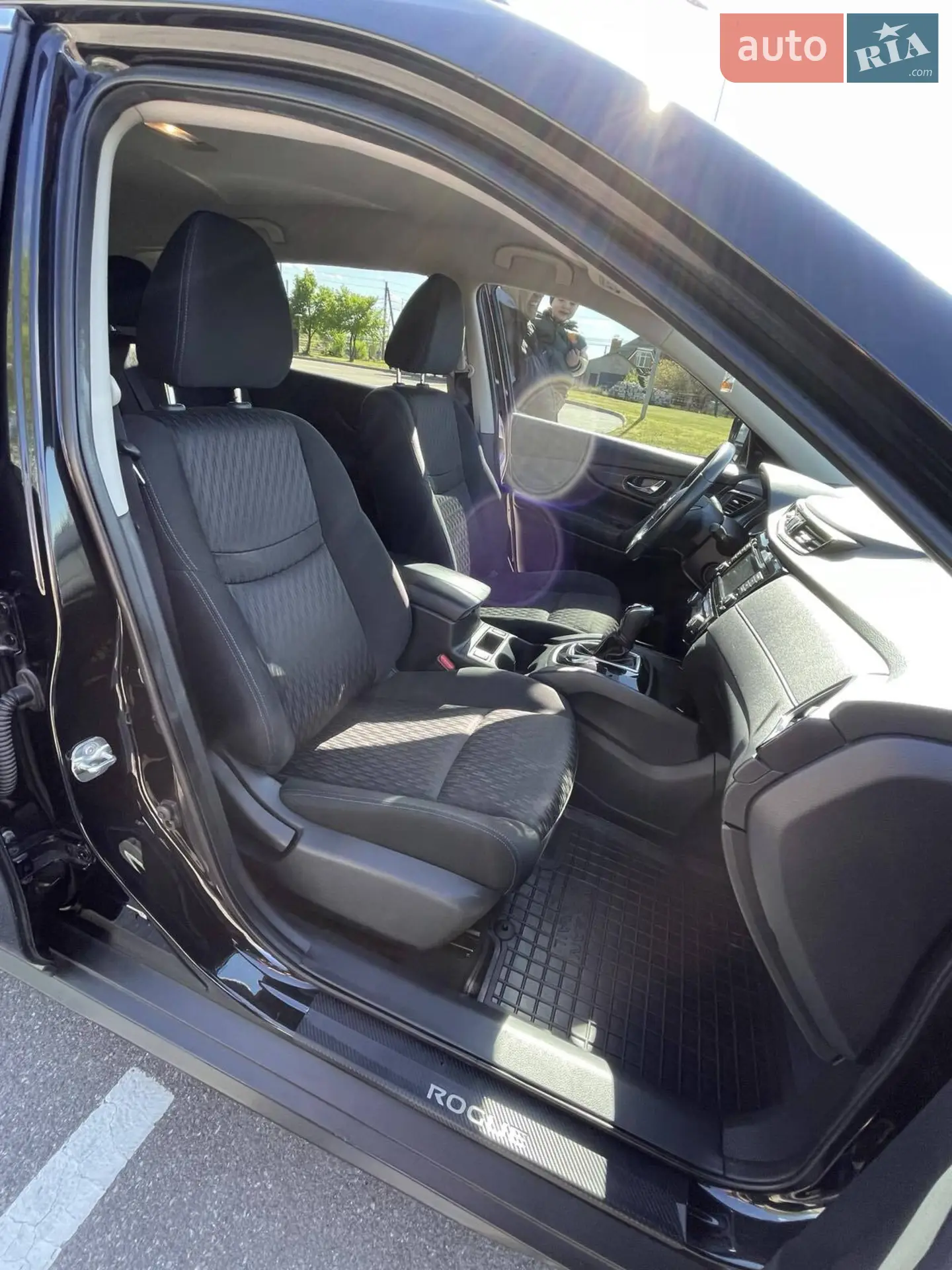 2017 Nissan Rogue - мініатюра 19