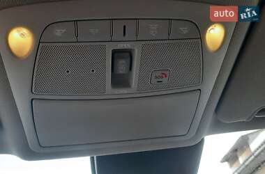 Внедорожник / Кроссовер Nissan Rogue 2017 в 
