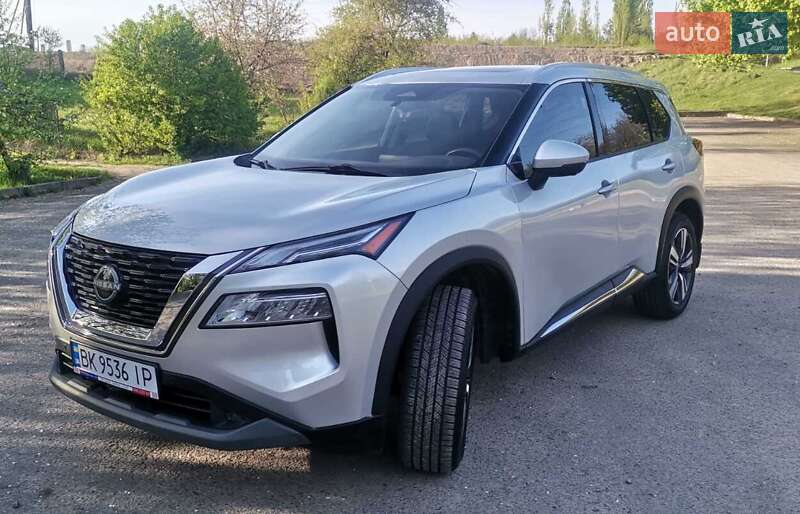 Nissan Rogue 2021