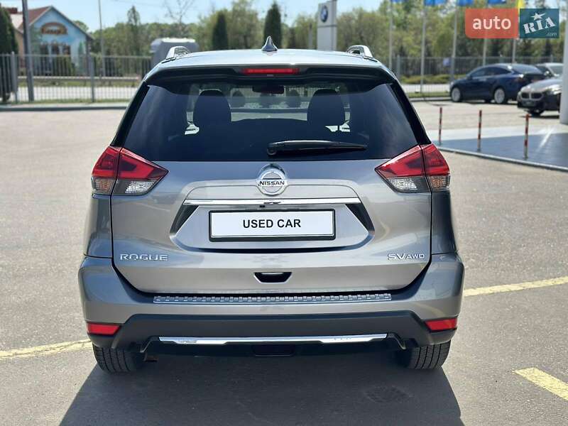 Позашляховик / Кросовер Nissan Rogue 2018 в Полтаві