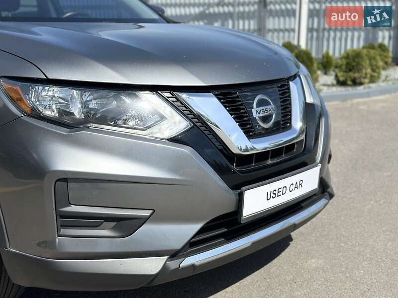 Позашляховик / Кросовер Nissan Rogue 2018 в Полтаві