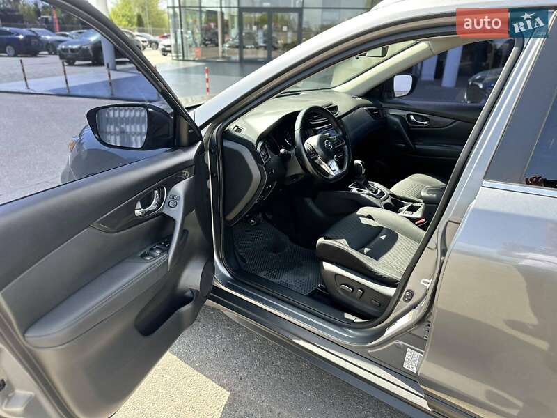 Позашляховик / Кросовер Nissan Rogue 2018 в Полтаві