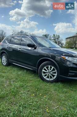 Внедорожник / Кроссовер Nissan Rogue 2019 в Вольнянске