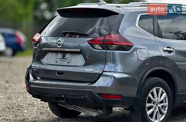 Позашляховик / Кросовер Nissan Rogue 2019 в 
