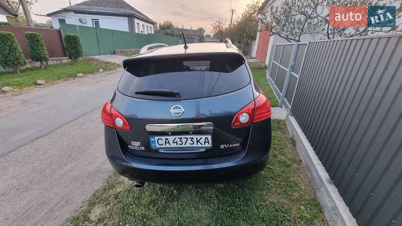 Внедорожник / Кроссовер Nissan Rogue 2013 в Черкассах