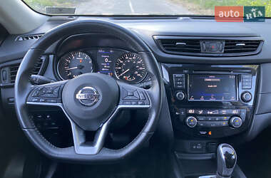 Внедорожник / Кроссовер Nissan Rogue 2020 в 