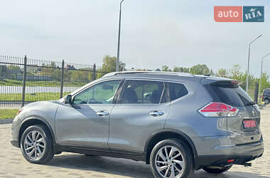 Внедорожник / Кроссовер Nissan Rogue 2015 в 