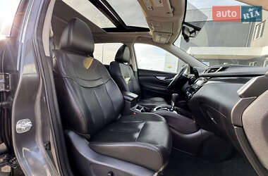 Внедорожник / Кроссовер Nissan Rogue 2015 в 