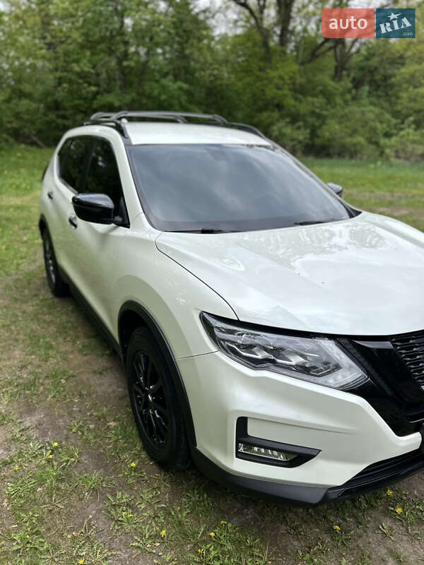 Позашляховик / Кросовер Nissan Rogue 2018 в Білій Церкві
