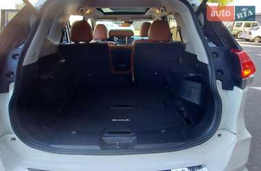 Внедорожник / Кроссовер Nissan Rogue 2017 в 