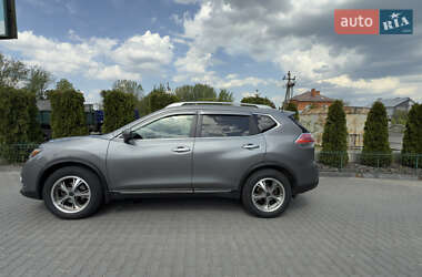 Внедорожник / Кроссовер Nissan Rogue 2015 в 