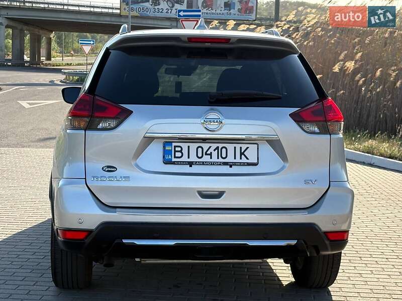 Позашляховик / Кросовер Nissan Rogue 2019 в Полтаві