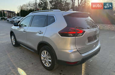 Позашляховик / Кросовер Nissan Rogue 2018 в 