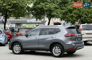 Позашляховик / Кросовер Nissan Rogue 2017 в 