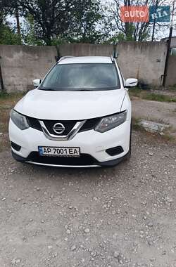 Внедорожник / Кроссовер Nissan Rogue 2016 в Запорожье