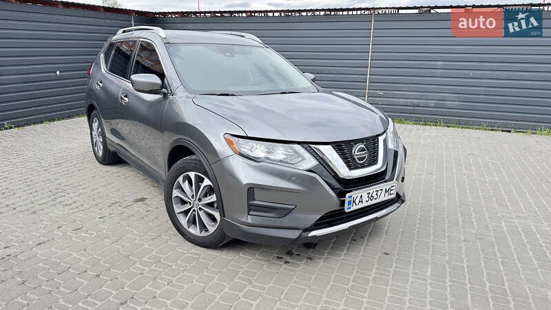Позашляховик / Кросовер Nissan Rogue 2020 в Києві