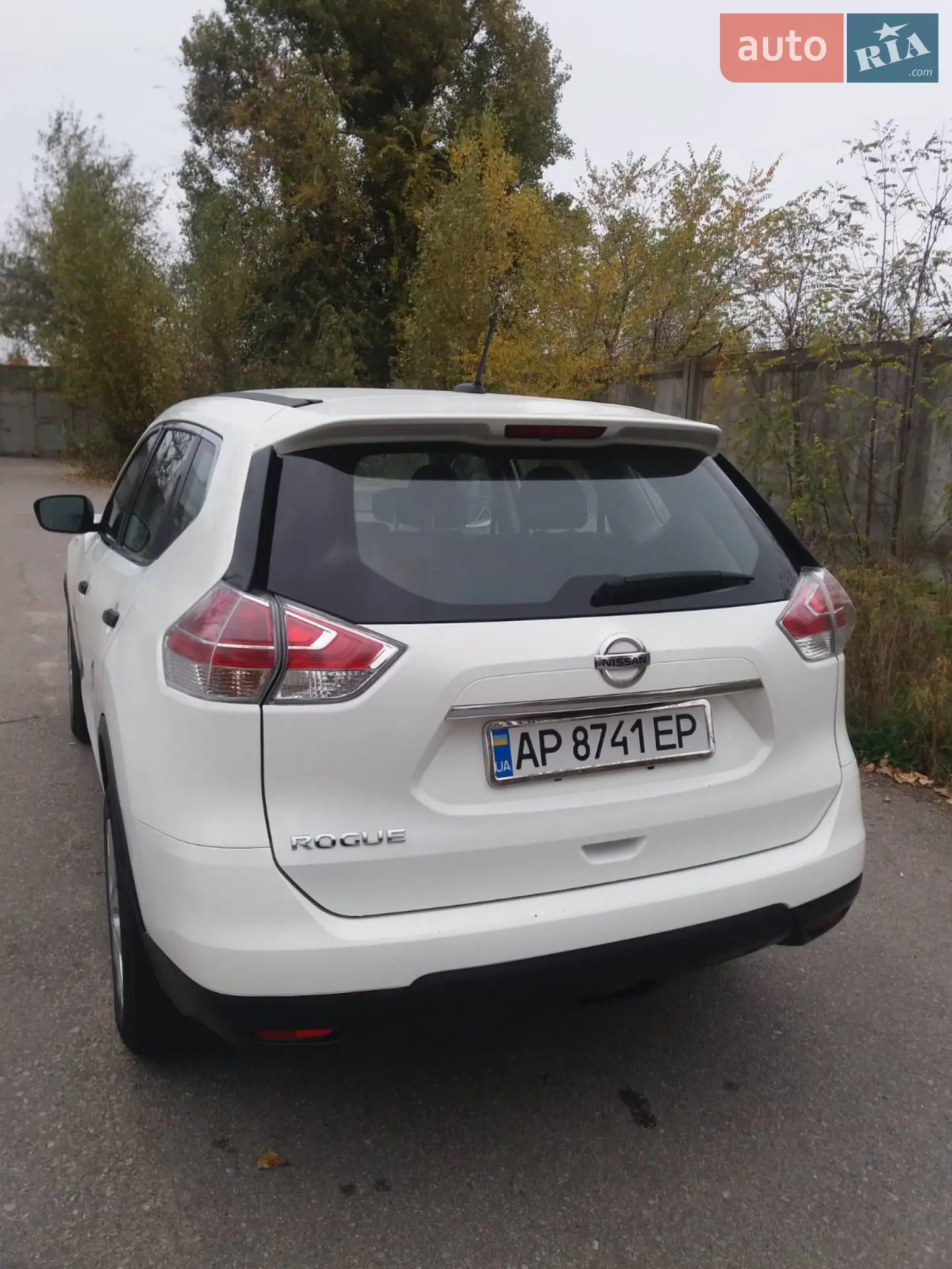 2016 Nissan Rogue - мініатюра 2