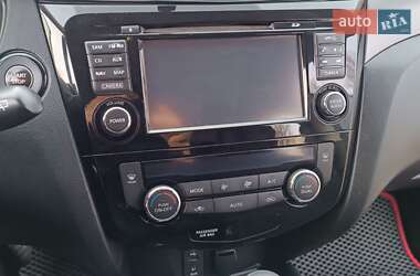 Позашляховик / Кросовер Nissan Rogue 2013 в 