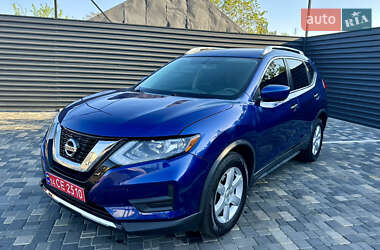 Внедорожник / Кроссовер Nissan Rogue 2017 в Николаеве