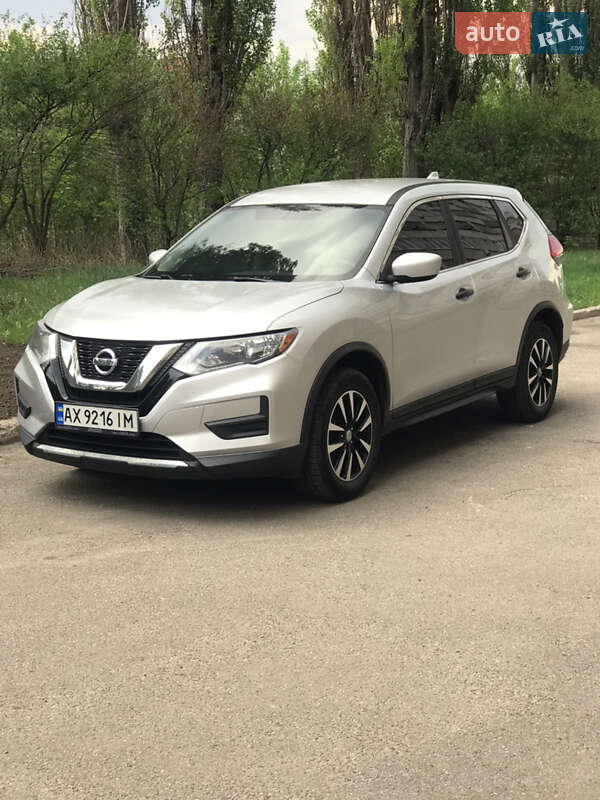 Nissan Rogue 2016