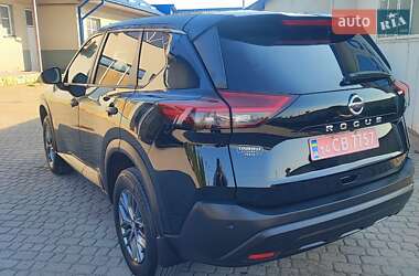 Внедорожник / Кроссовер Nissan Rogue 2021 в 