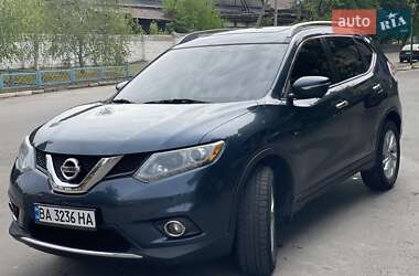 Внедорожник / Кроссовер Nissan Rogue 2015 в Первомайске