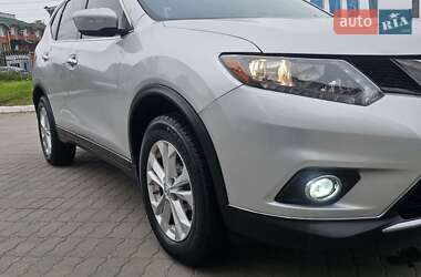 Позашляховик / Кросовер Nissan Rogue 2015 в 