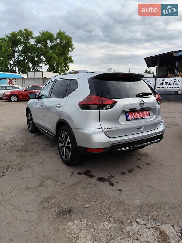Внедорожник / Кроссовер Nissan Rogue 2019 в Чернигове