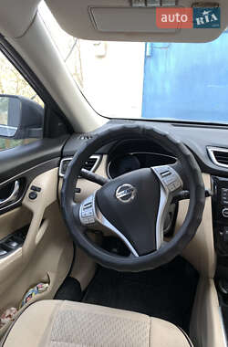Позашляховик / Кросовер Nissan Rogue 2016 в 