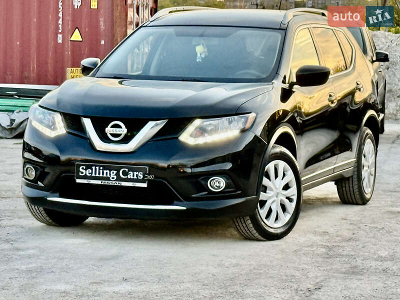 Позашляховик / Кросовер Nissan Rogue 2015 в Рівному