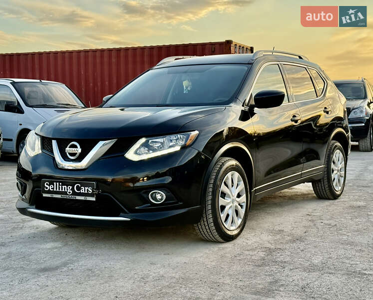 Позашляховик / Кросовер Nissan Rogue 2015 в Рівному