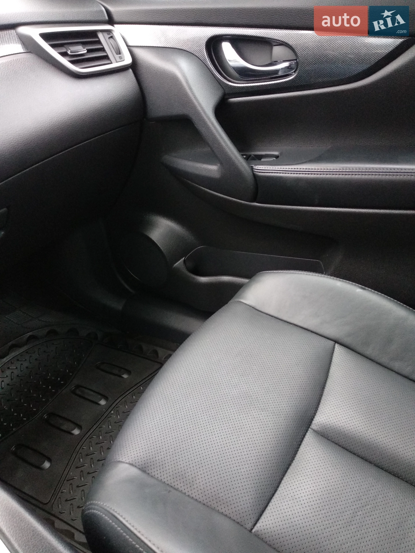 2015 Nissan Rogue - мініатюра 2