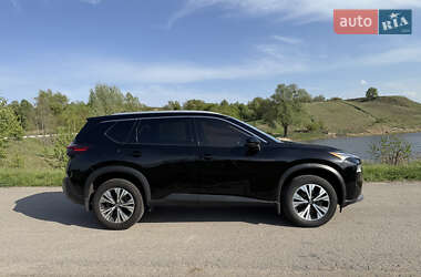 Позашляховик / Кросовер Nissan Rogue 2020 в 