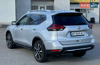 Позашляховик / Кросовер Nissan Rogue 2019 в 