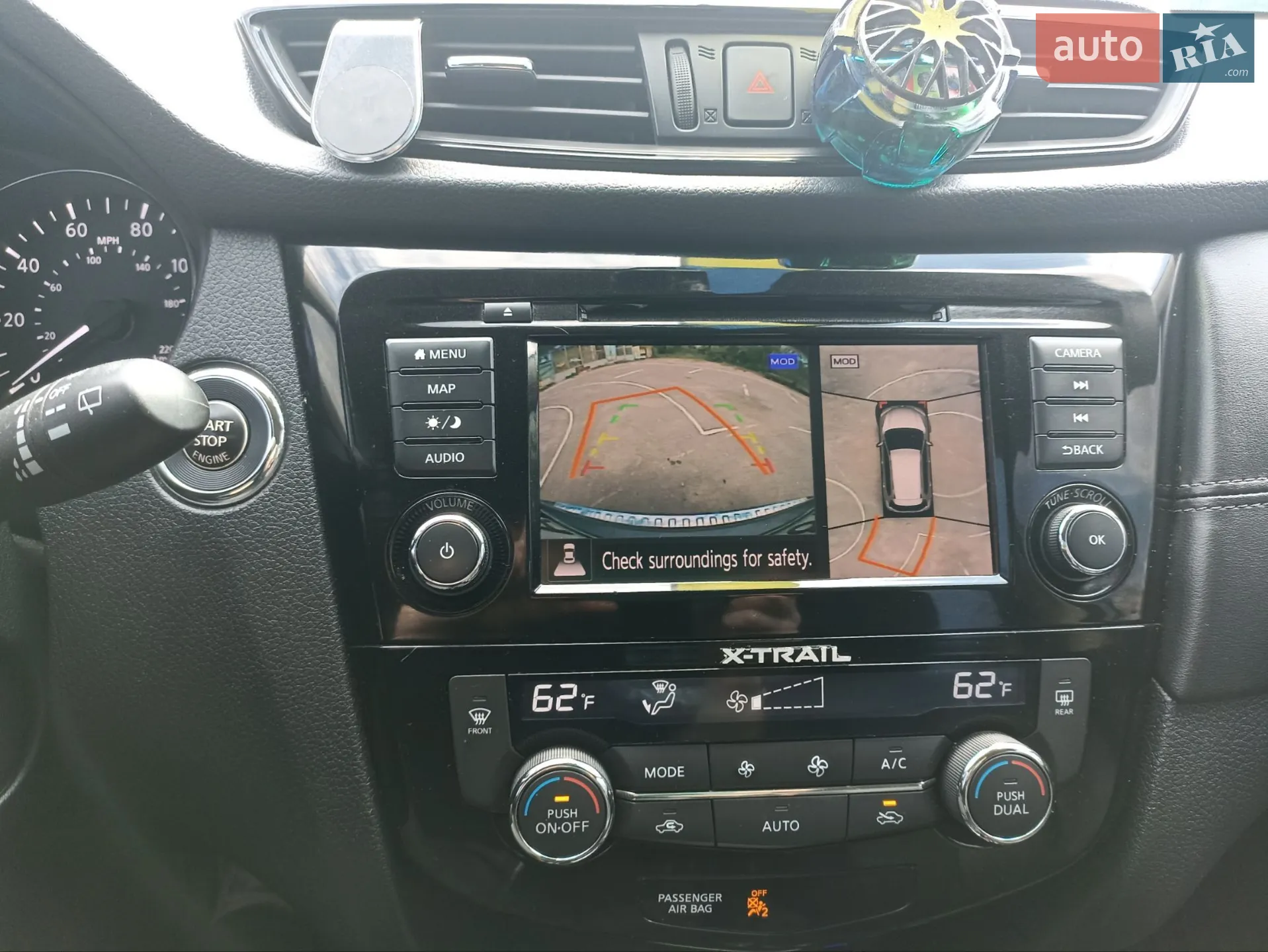 2019 Nissan Rogue - мініатюра 17