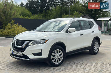 Позашляховик / Кросовер Nissan Rogue 2018 в Підволочиську