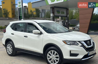 Позашляховик / Кросовер Nissan Rogue 2018 в 