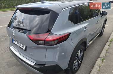 Позашляховик / Кросовер Nissan Rogue 2021 в 