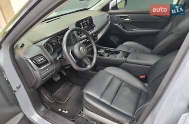 Позашляховик / Кросовер Nissan Rogue 2021 в 